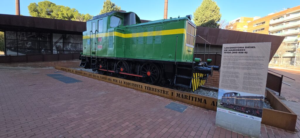 locomotora històrica a la Maquinista
